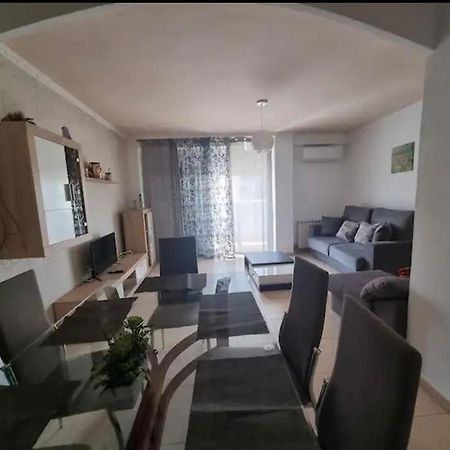 Apartamento En La Zona Turistica De サロウ エクステリア 写真