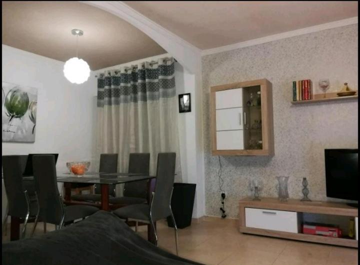 Apartamento En La Zona Turistica De サロウ エクステリア 写真